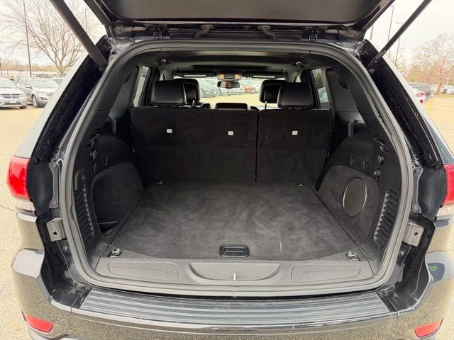 Used 2015 Jeep Grand Cherokee Altitude image 13