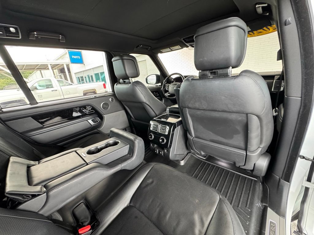 Used 2020 Land Rover Range Rover Long Wheelbase HSE AWD/4WD image 25