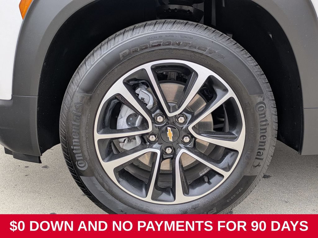 Used 2025 Chevrolet TrailBlazer LT AWD/4WD image 30
