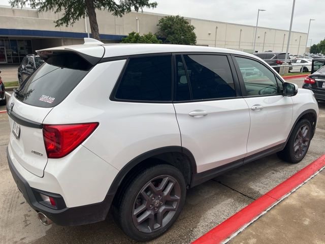 Used 2023 Honda Passport EX-L image 4