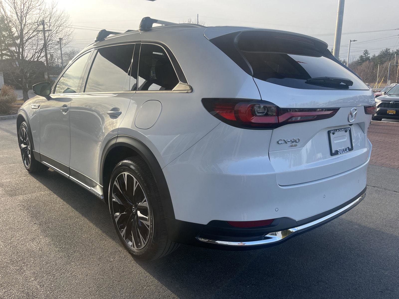 New 2024 MAZDA CX-90 Plug-In Hybrid w/ Premium Pkg image 5