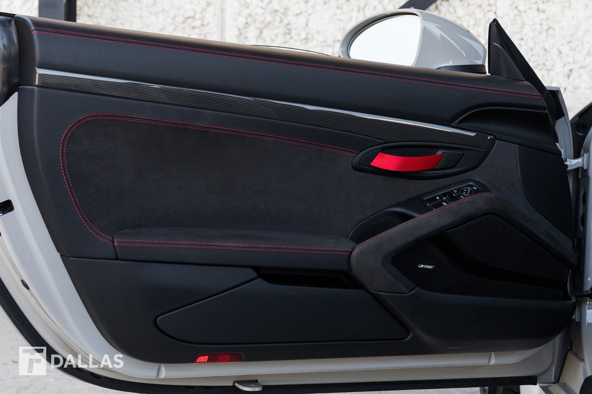 Used 2022 Porsche 718 Boxster Spyder RWD image 23