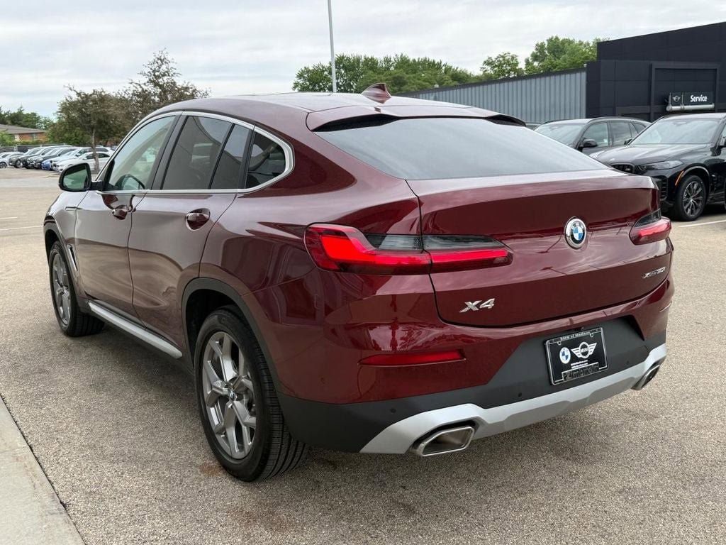 Used 2025 BMW X4 xDrive30i AWD/4WD image 6