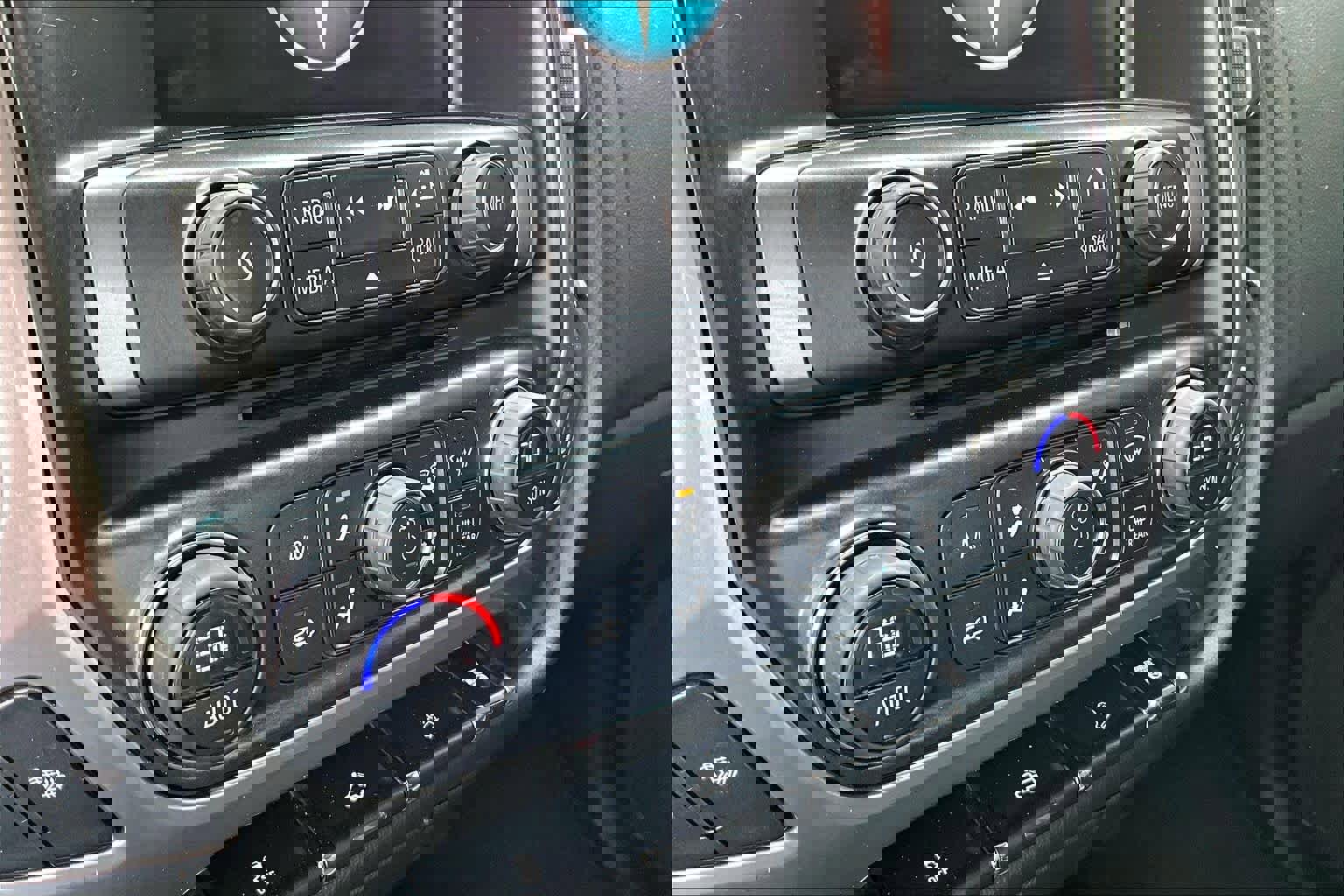 Used 2015 Chevrolet Silverado 2500 LT w/ LT Convenience Package AWD/4WD image 36