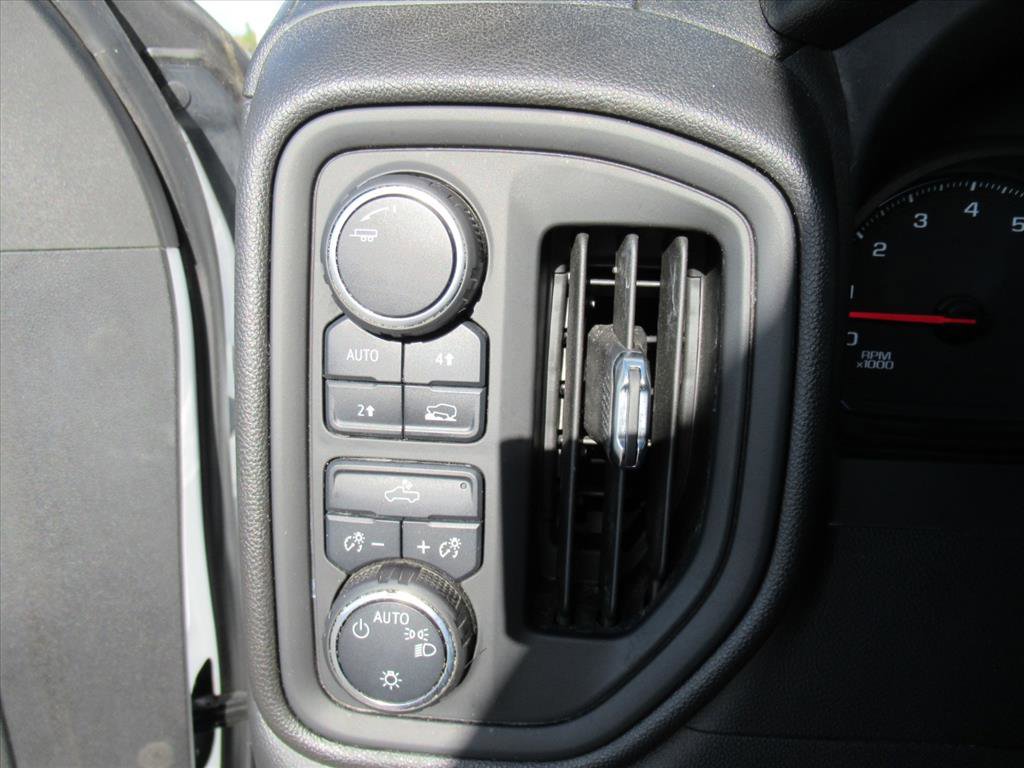 Used 2022 Chevrolet Silverado 1500 W/T w/ WT Fleet Convenience Package image 17
