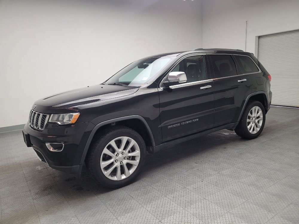 Used 2017 Jeep Grand Cherokee Limited RWD image 2