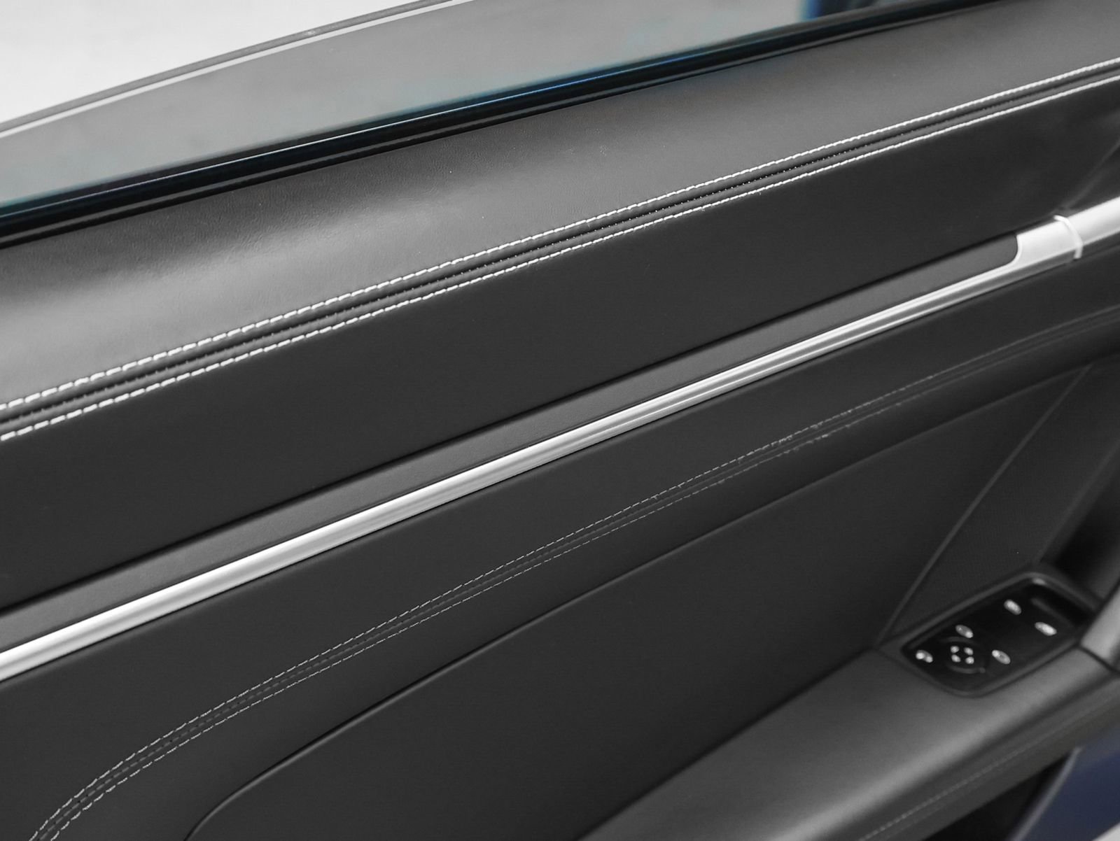 Certified 2025 Porsche 911 Carrera image 58