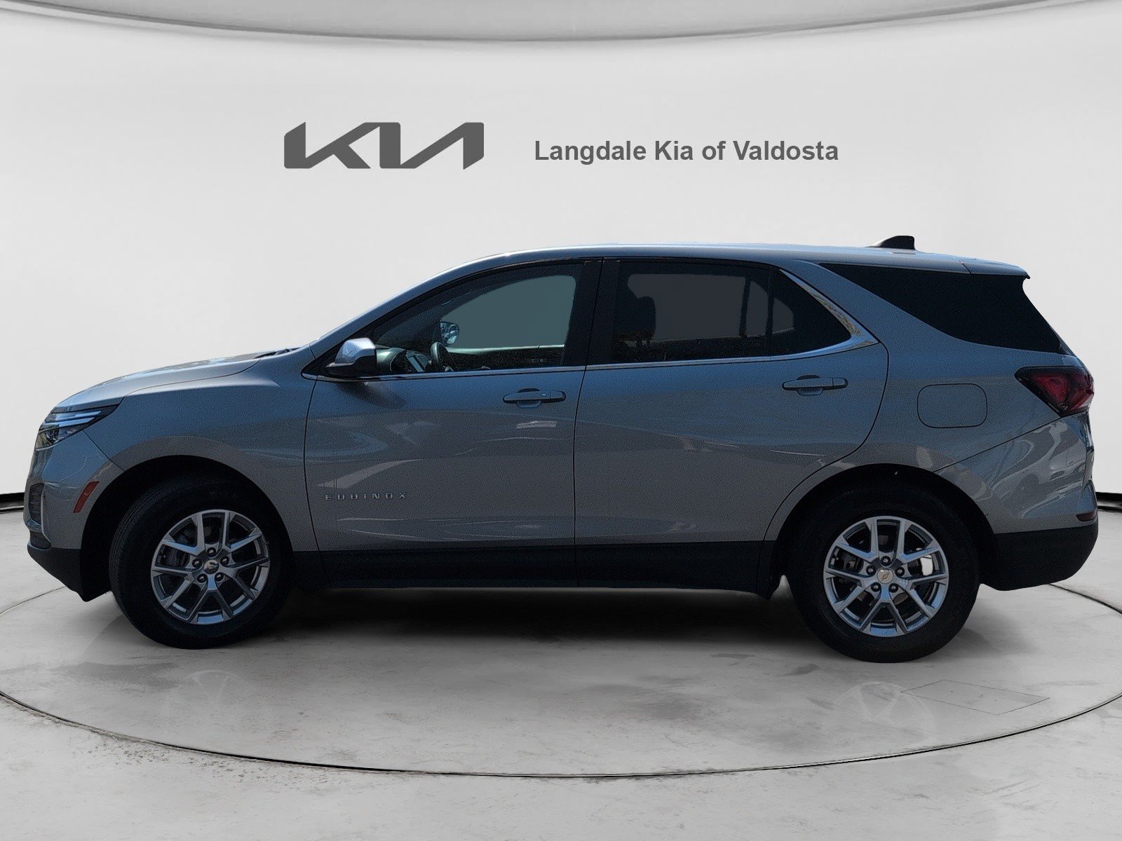 Used 2024 Chevrolet Equinox LT FWD image 10