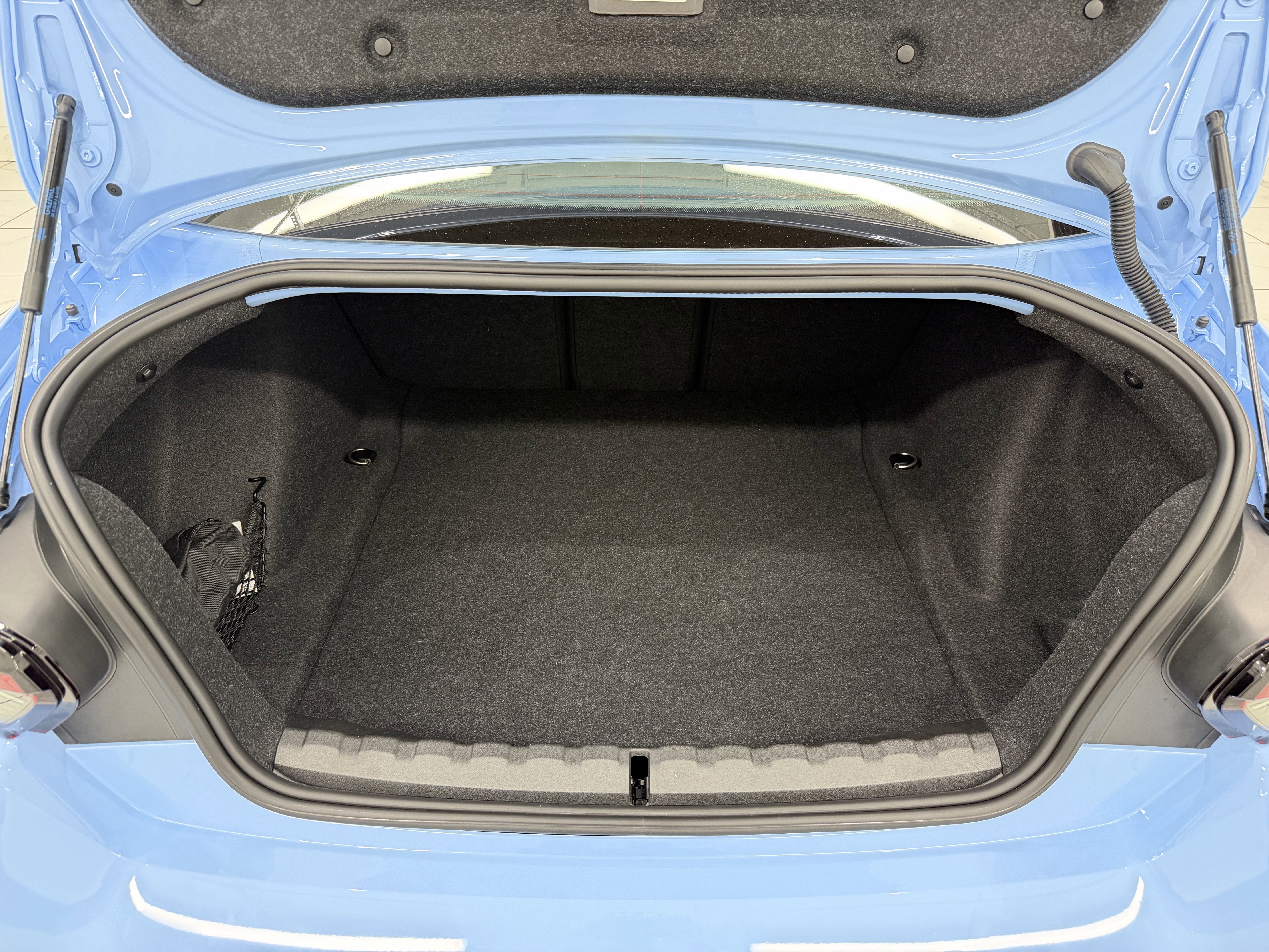 Used 2025 BMW M2 w/ Lighting Package image 73