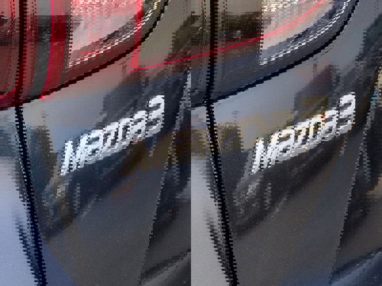 Used 2017 MAZDA MAZDA3 Touring image 13