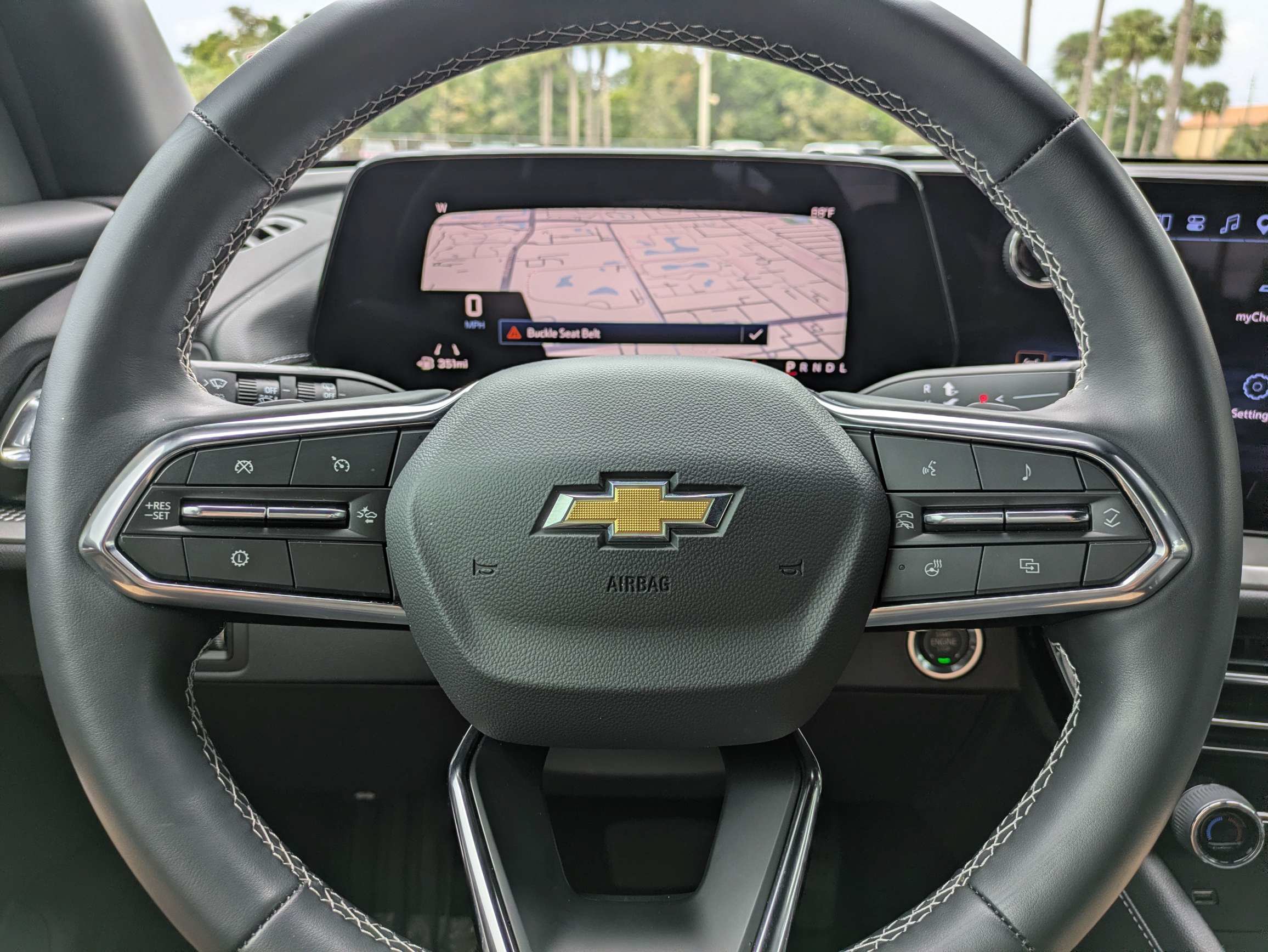 Used 2026 Chevrolet Traverse LT FWD image 22