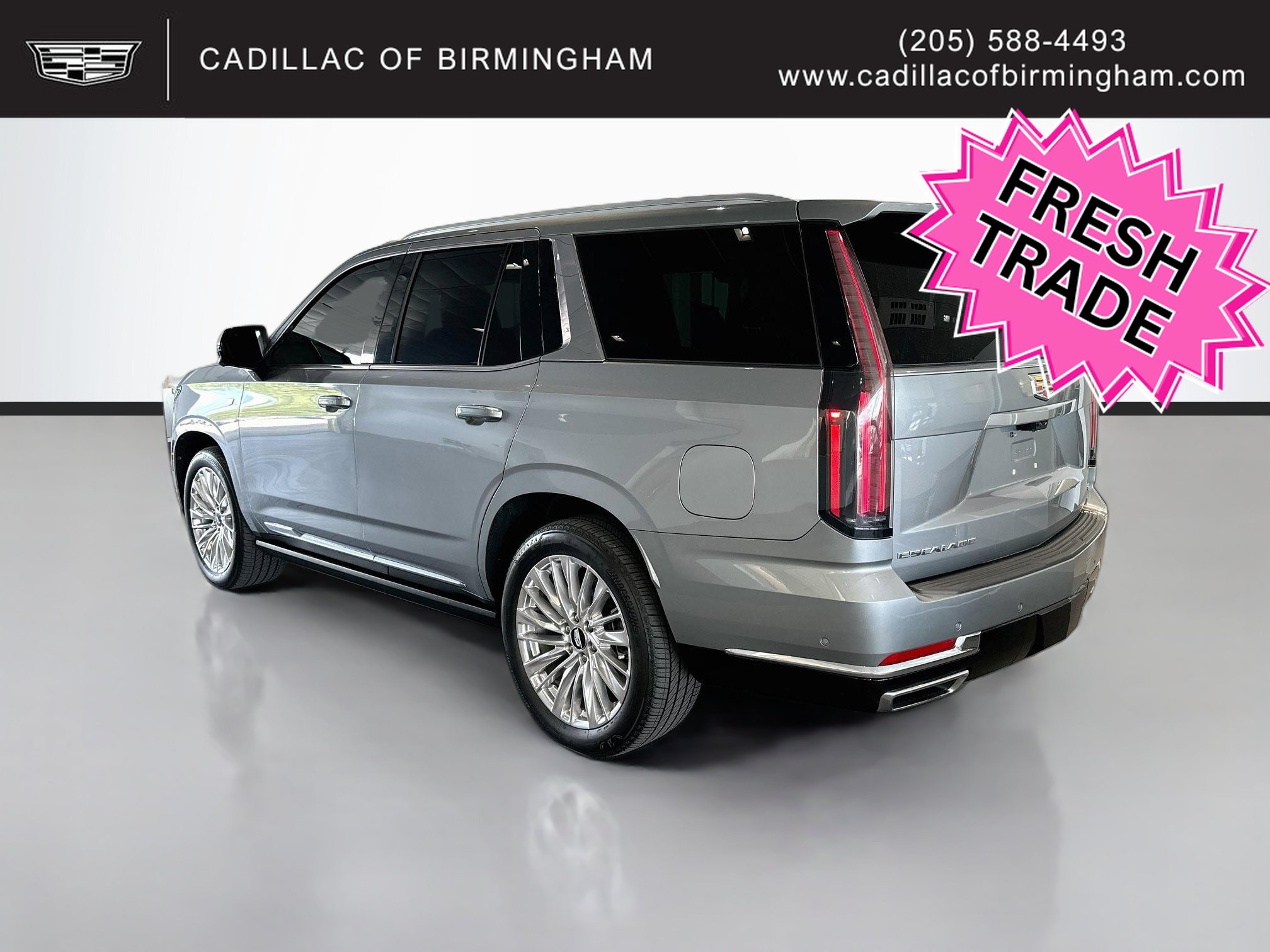Used 2025 Cadillac Escalade Premium Luxury w/ Touring Package AWD/4WD image 7