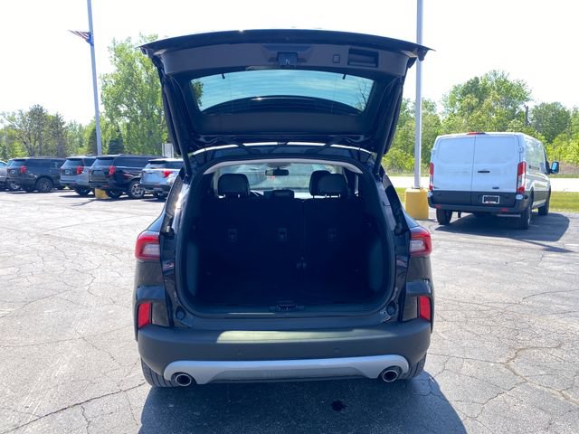 Used 2025 Ford Escape Platinum AWD/4WD image 18