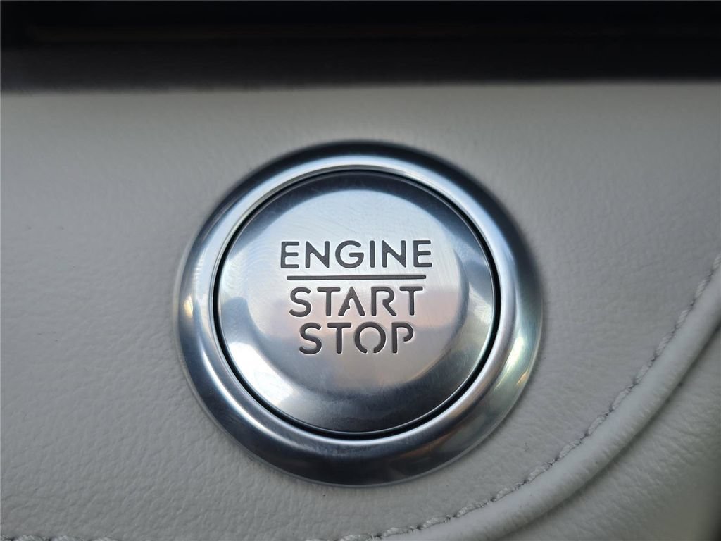 New 2026 Lincoln Nautilus Premier AWD/4WD image 21