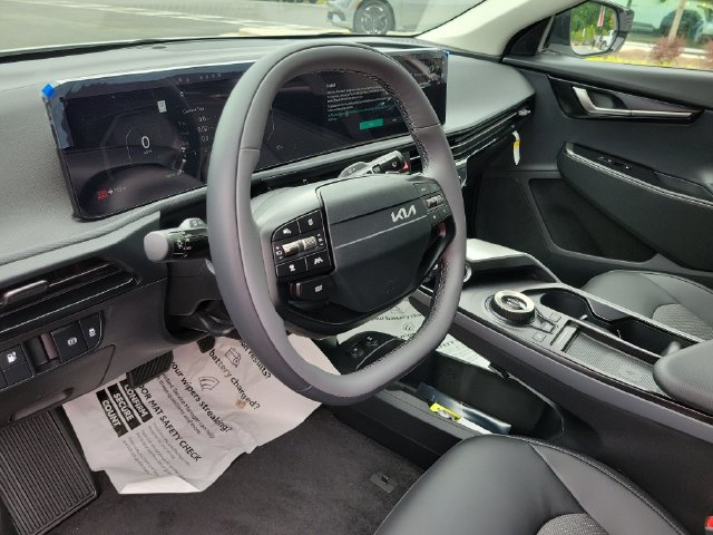 New 2026 Kia EV6 Light RWD image 18
