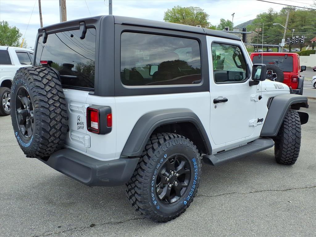 Used 2022 Jeep Wrangler Willys image 4
