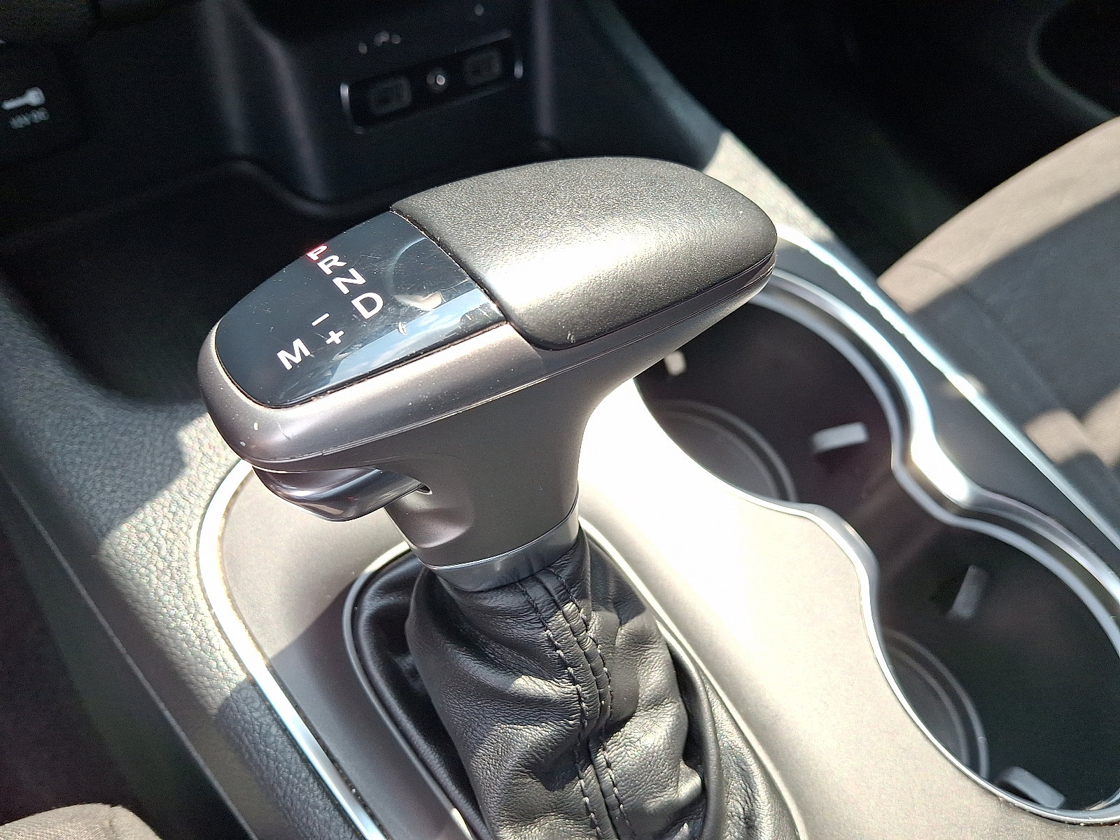 Used 2019 Dodge Durango SXT w/ 3rd Row Seating Group AWD/4WD image 15
