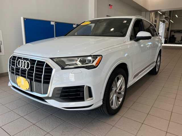 Used 2021 Audi Q7 3.0T Premium AWD/4WD image 3