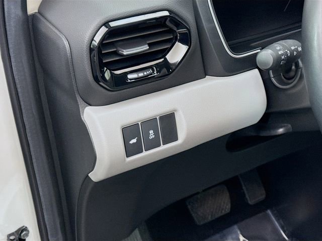 Used 2025 Honda Pilot Touring image 10