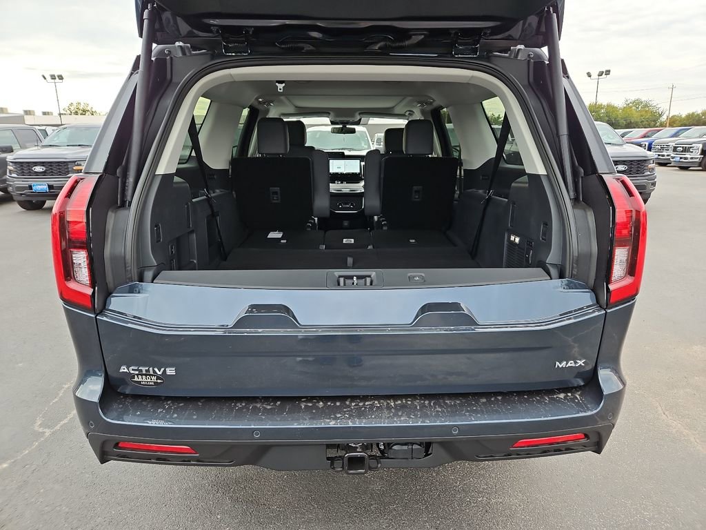 New 2025 Ford Expedition Max Active image 18