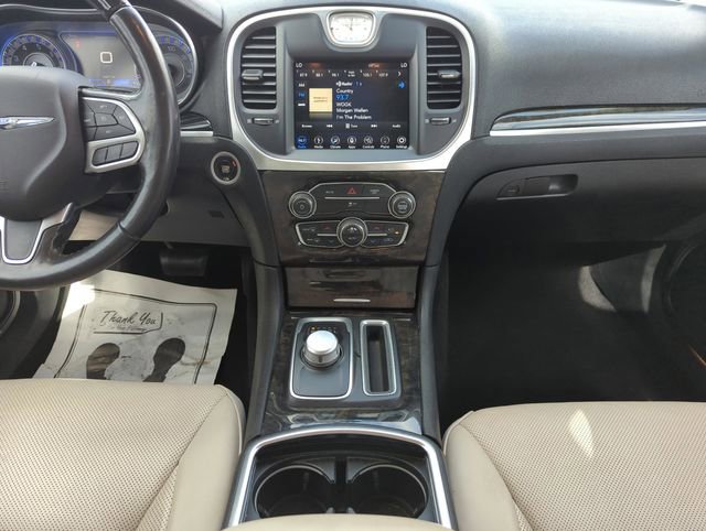 Used 2019 Chrysler 300 Limited image 25