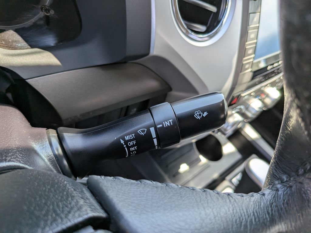 Used 2021 Toyota Tundra SR5 w/ SR5 Leather Package RWD image 31