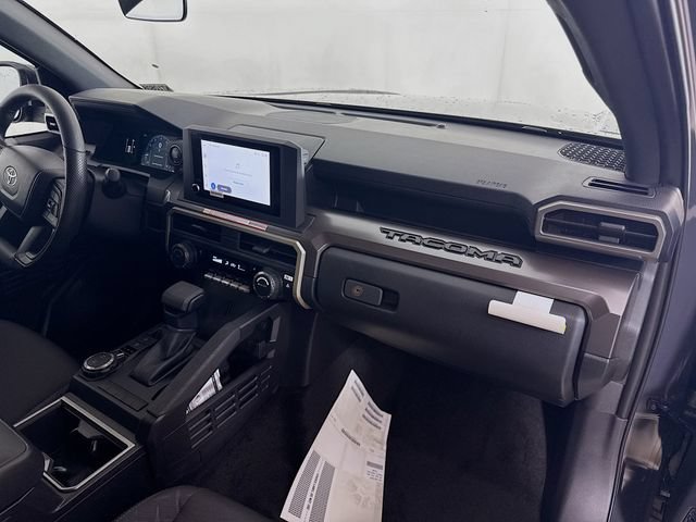 Used 2026 Toyota Tacoma SR5 AWD/4WD image 25