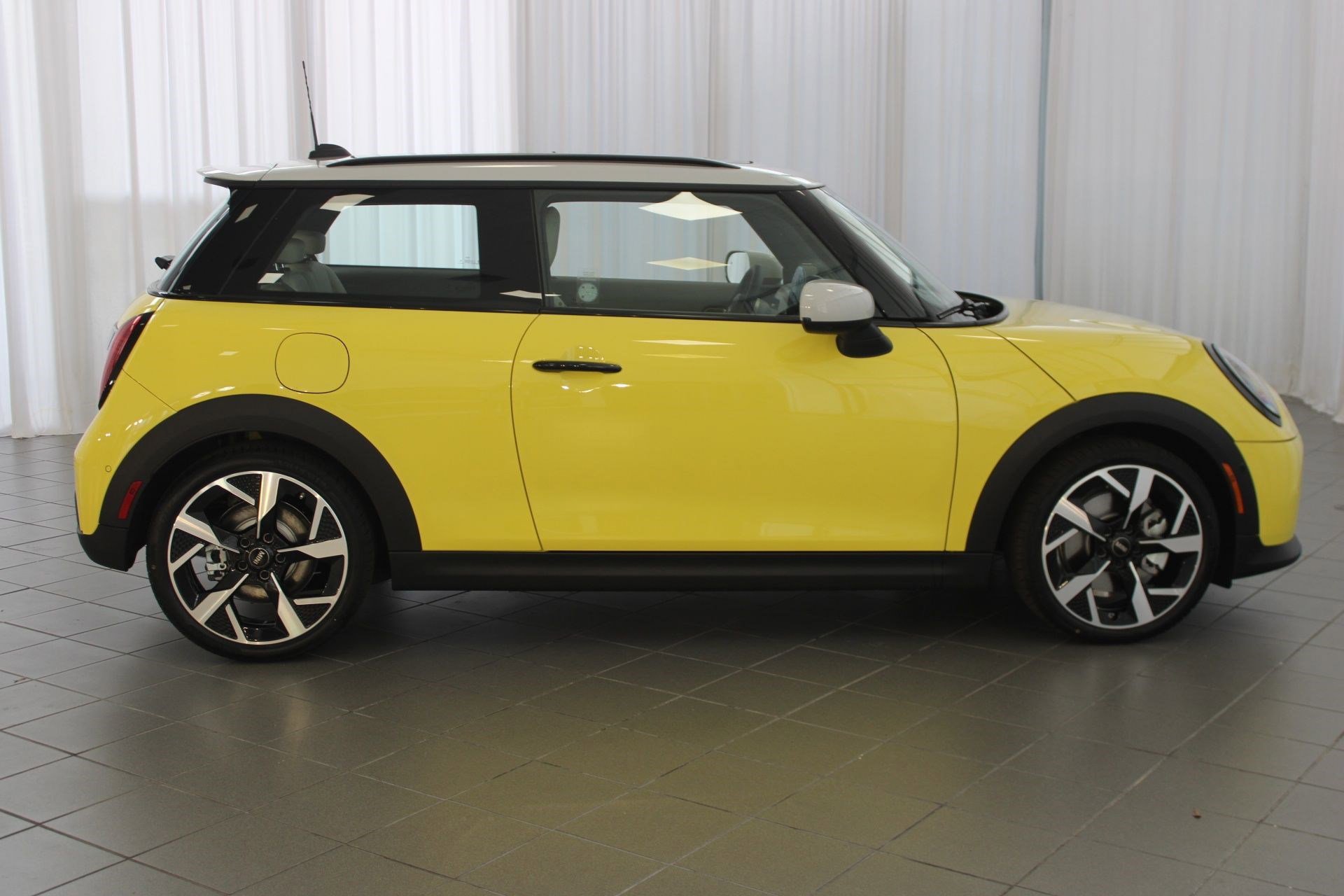 New 2026 MINI Cooper S FWD image 7