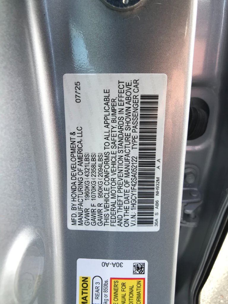 Certified 2025 Honda Accord SE image 17