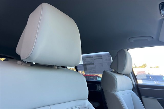 New 2026 Hyundai Santa Fe SEL image 18