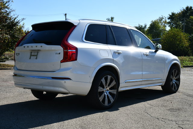 Used 2023 Volvo XC90 B6 Ultimate w/ Protection Package Premier AWD/4WD image 7