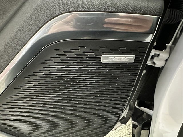 Used 2024 Chevrolet Traverse RS image 15