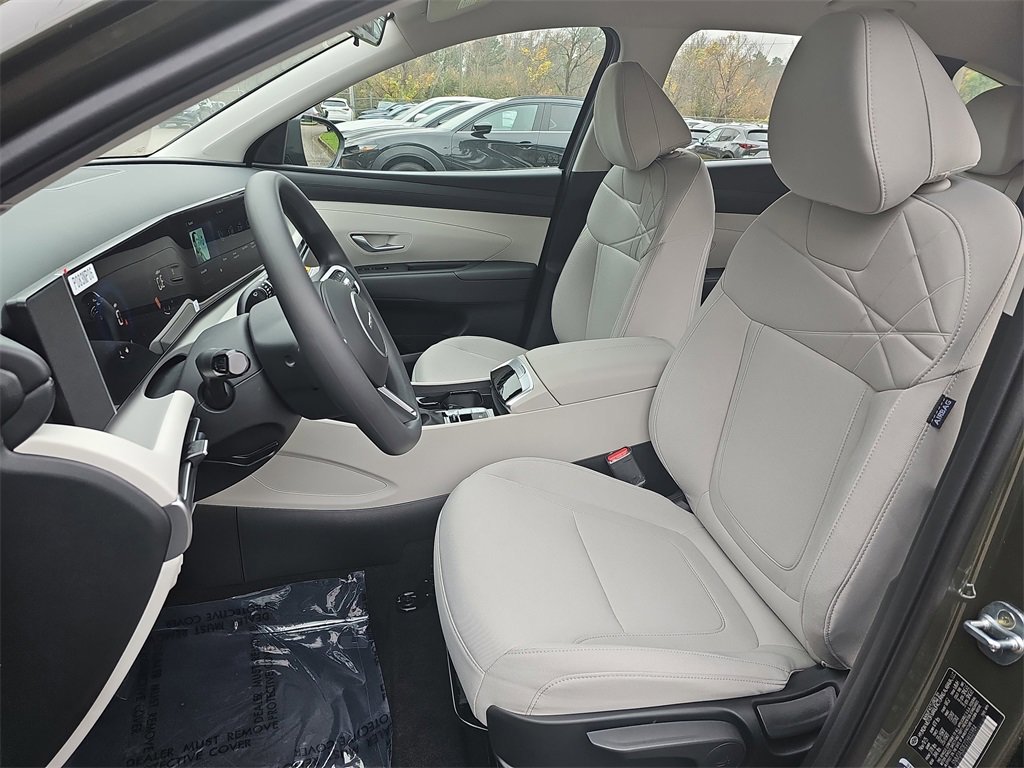 New 2026 Hyundai Tucson SE image 14