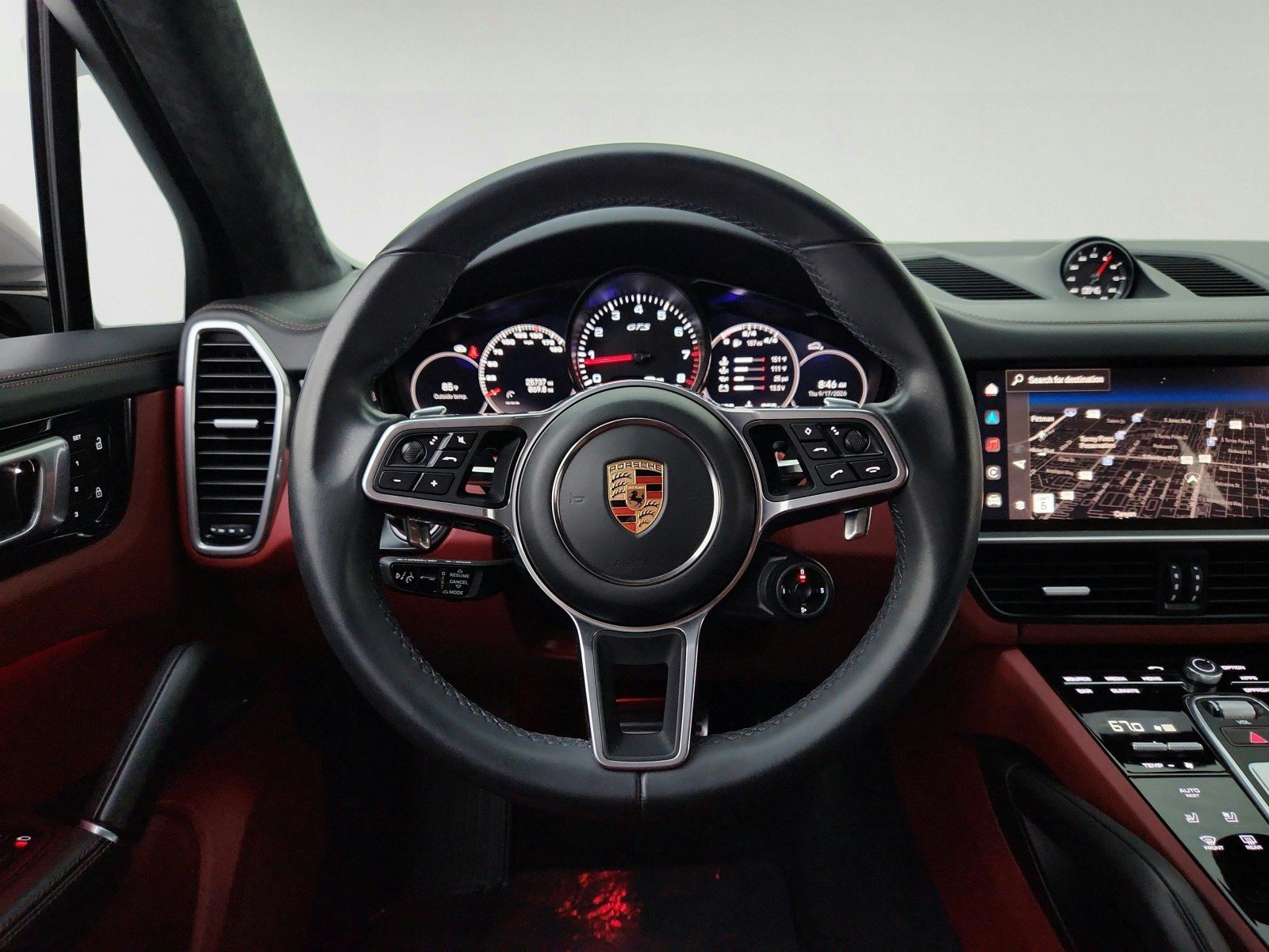 Used 2023 Porsche Cayenne GTS AWD/4WD image 22