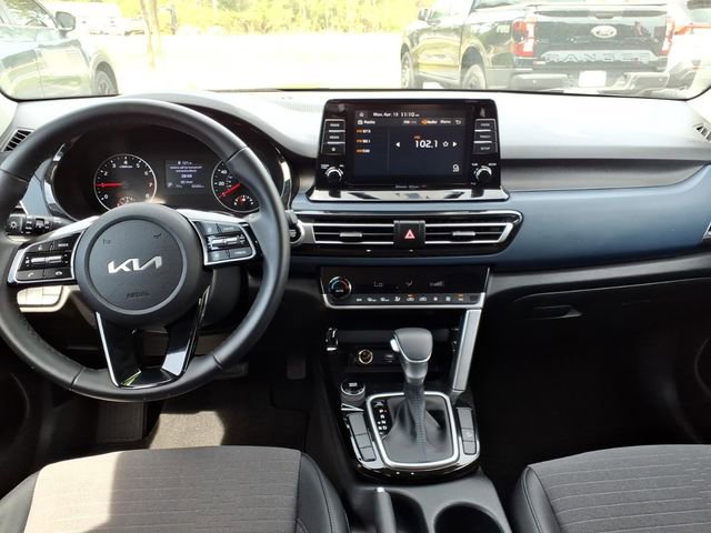 Used 2023 Kia Seltos S image 10