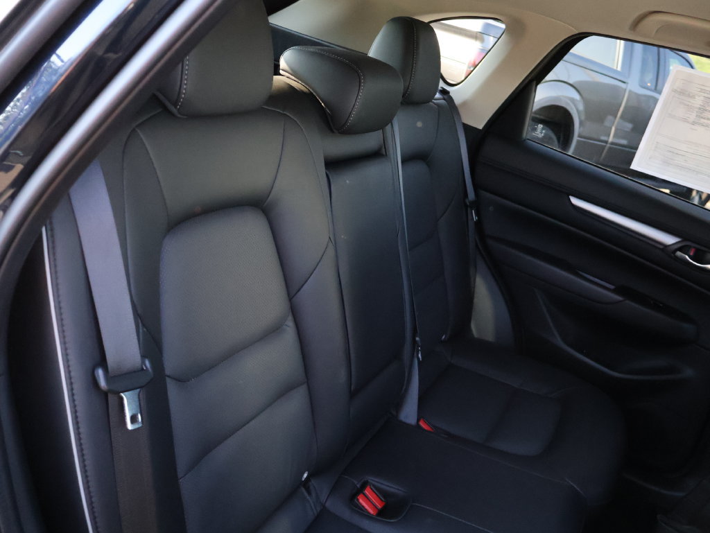 Used 2025 MAZDA CX-5 AWD 2.5 S w/ Select Package image 12