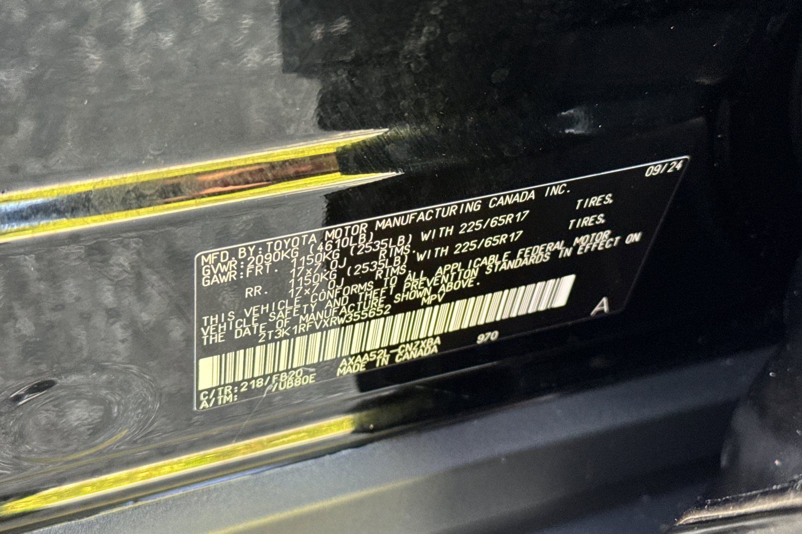 Used 2024 Toyota RAV4 LE image 29