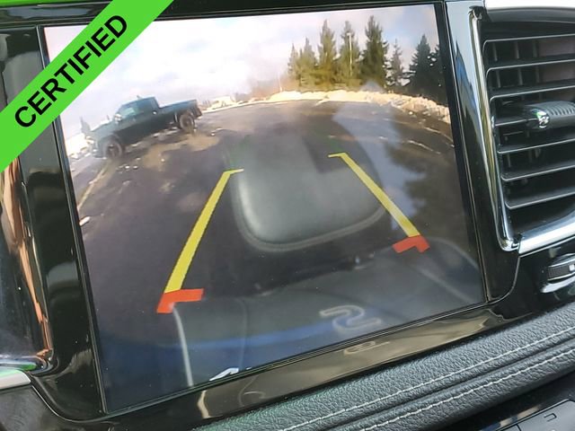 Used 2019 Chrysler Pacifica Limited w/ S Appearance Package image 15