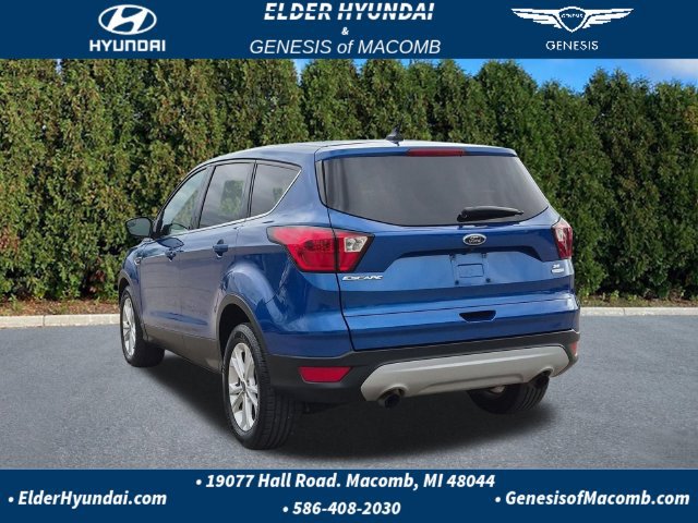 Used 2019 Ford Escape SE FWD image 6