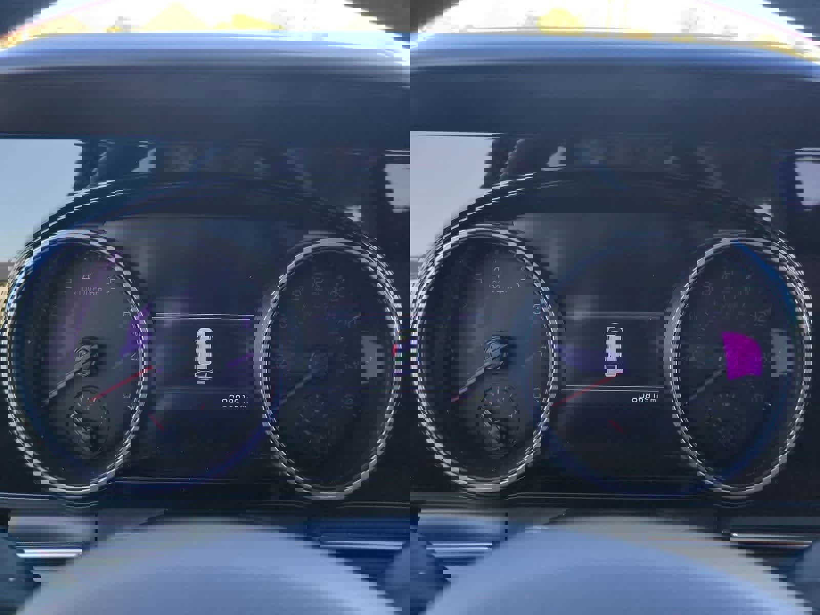 Used 2022 Kia Carnival SX image 31