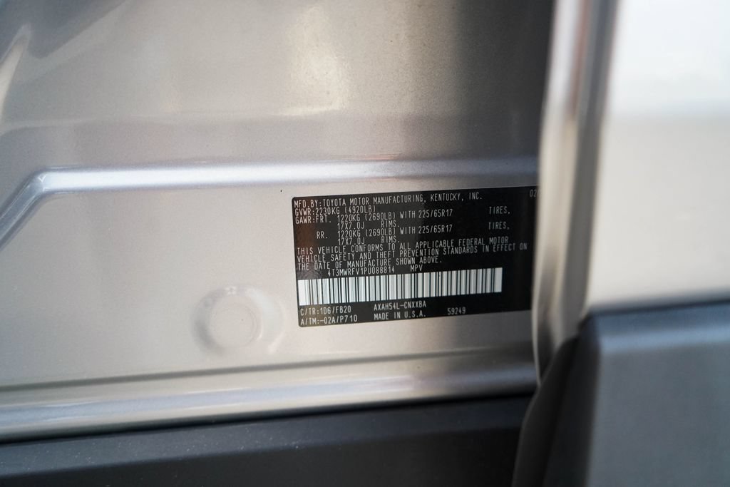 Used 2023 Toyota RAV4 LE AWD/4WD image 40
