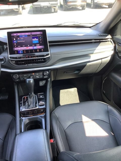 Certified 2022 Jeep Compass High Altitude AWD/4WD image 15