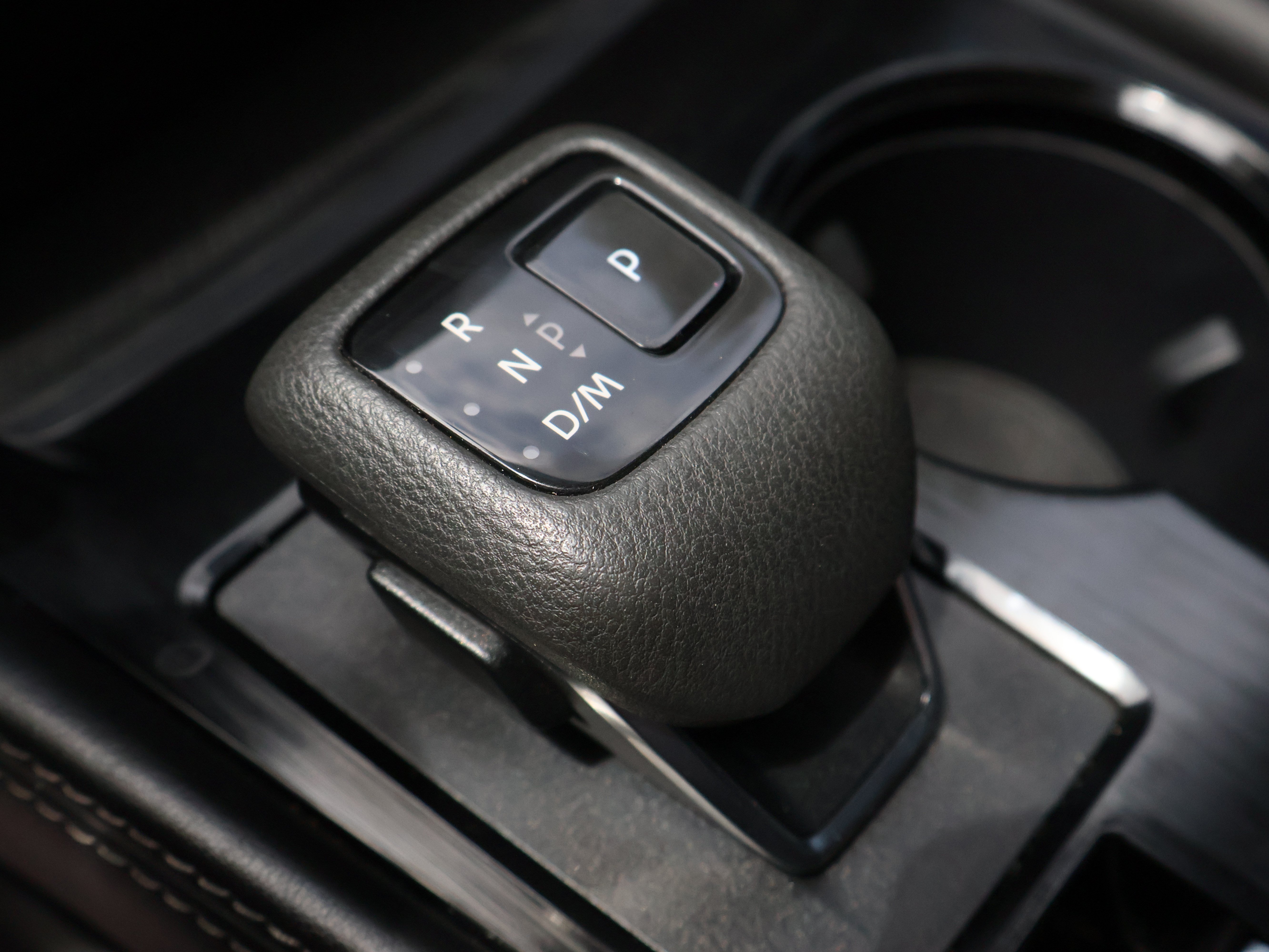 Used 2023 Nissan Rogue SL w/ SL Premium Package FWD image 19