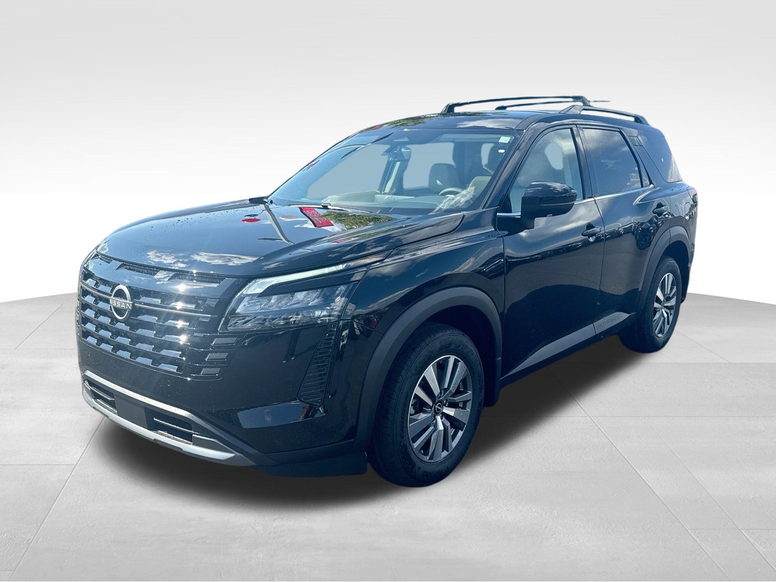 New 2026 Nissan Pathfinder SL FWD image 3