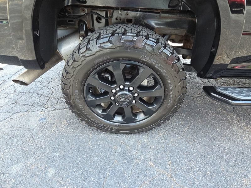 Used 2023 RAM 2500 Laramie w/ Night Edition AWD/4WD image 9