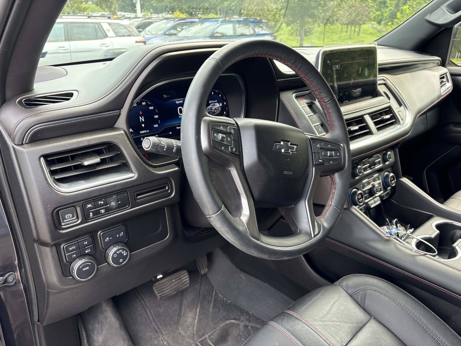 Used 2023 Chevrolet Tahoe RST w/ Luxury Package AWD/4WD image 17