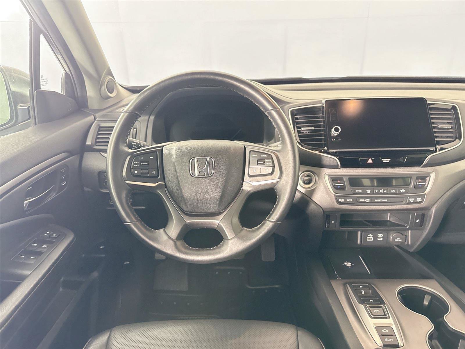 Used 2024 Honda Ridgeline RTL image 32