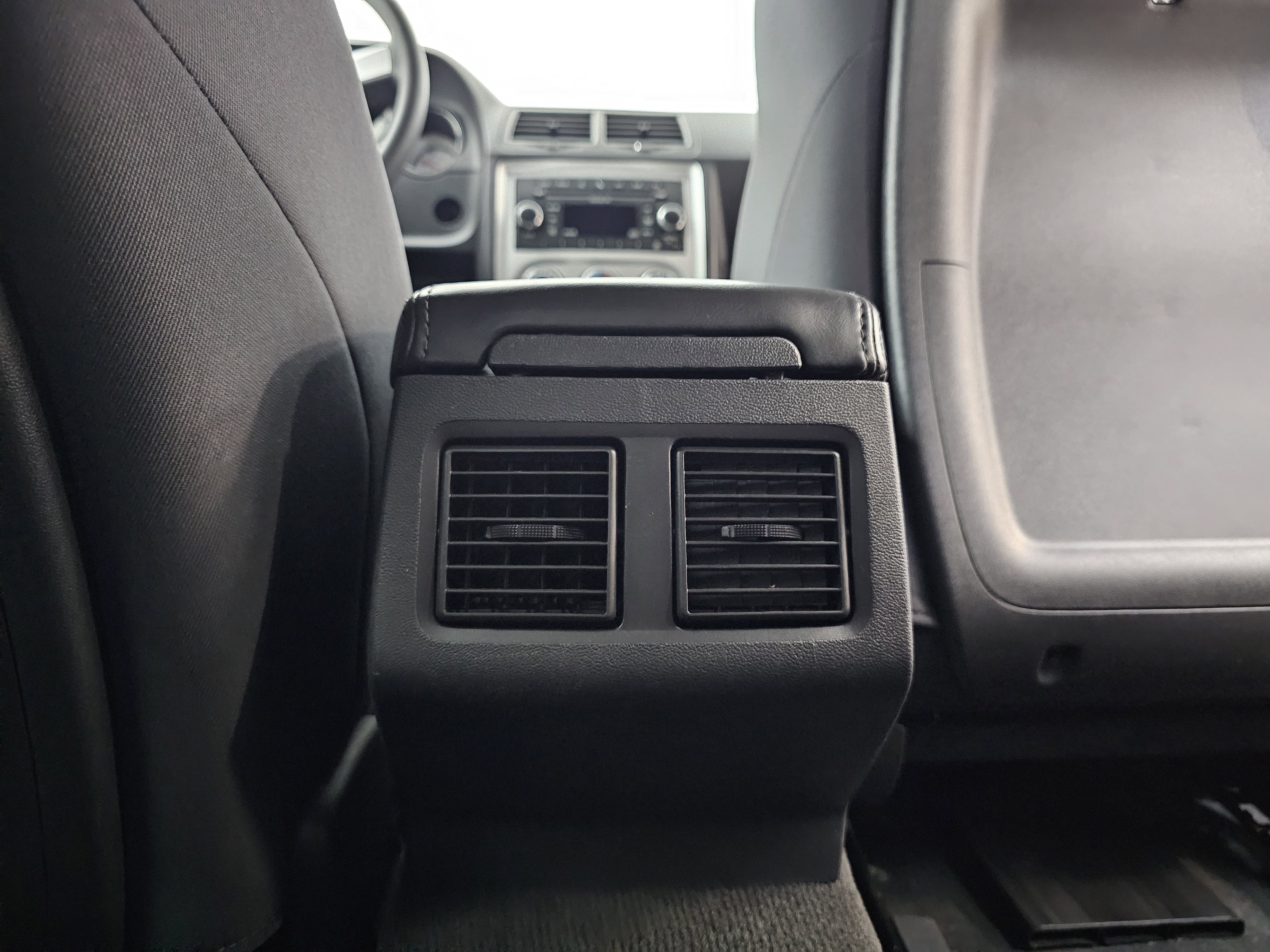 Used 2010 Dodge Challenger SE image 24