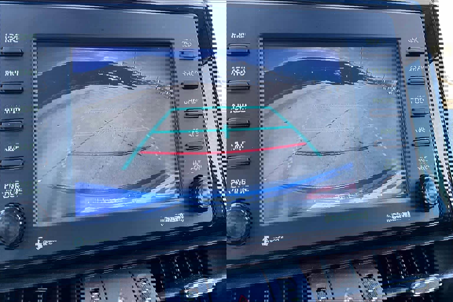 Used 2021 Toyota RAV4 XLE Premium image 24