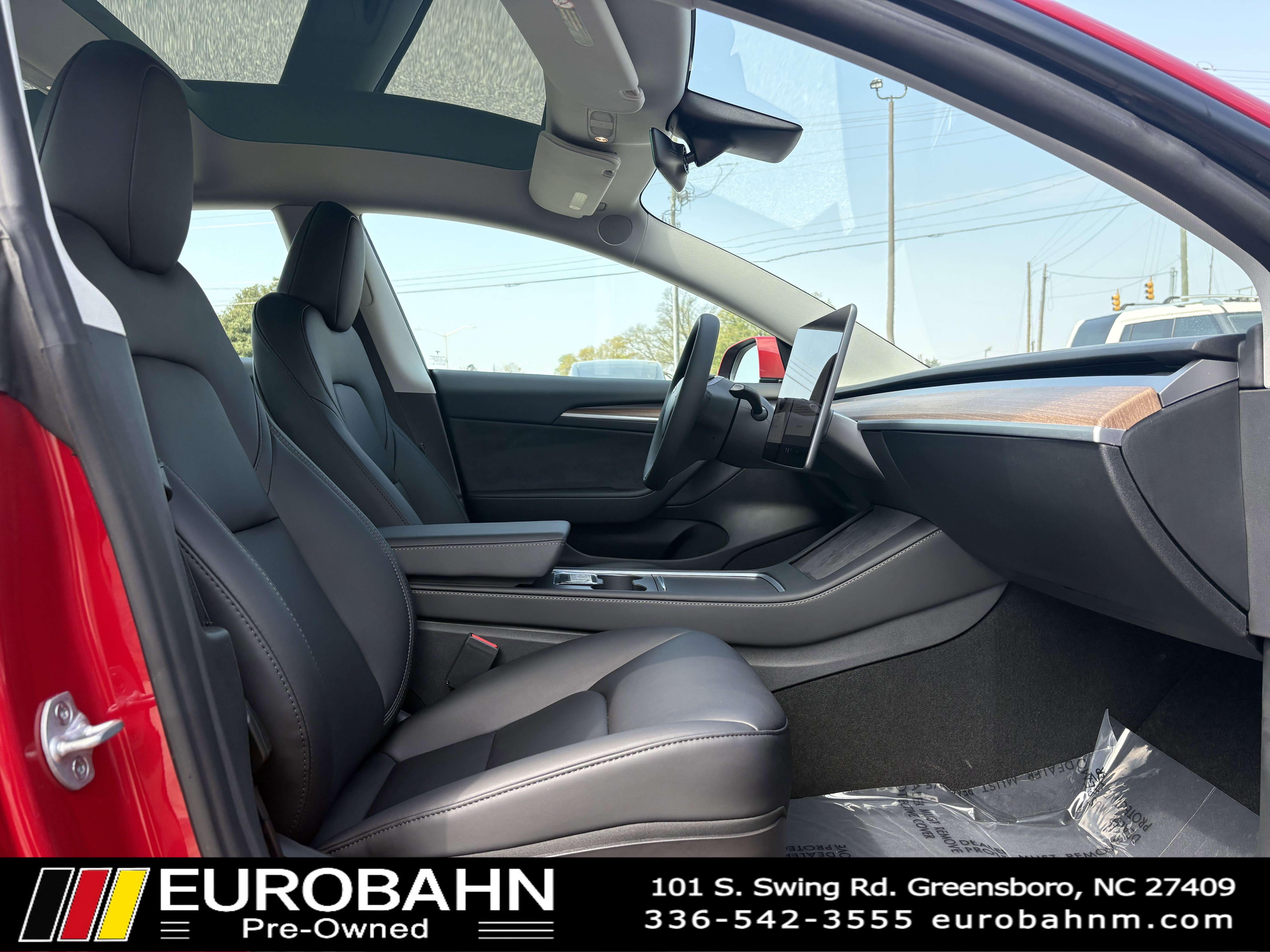 Used 2023 Tesla Model 3 Standard Range image 15